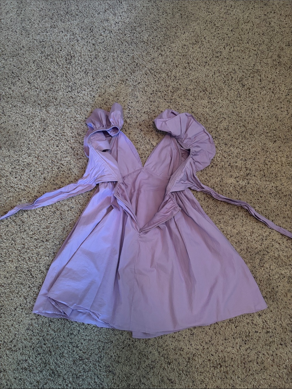 Women’s Lavender Ruffle-Shoulder Dress - Picture 4 of 5